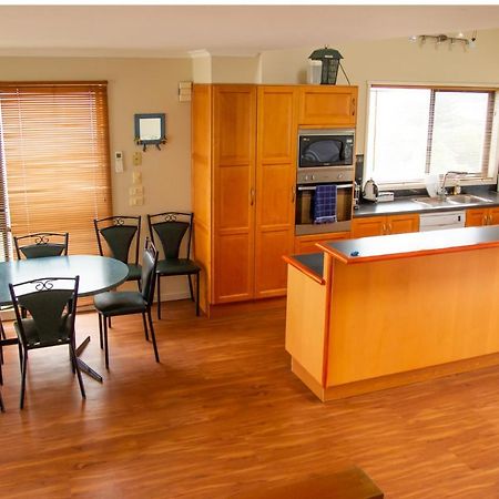 Boathouse Holiday House Порт-Фері Екстер'єр фото